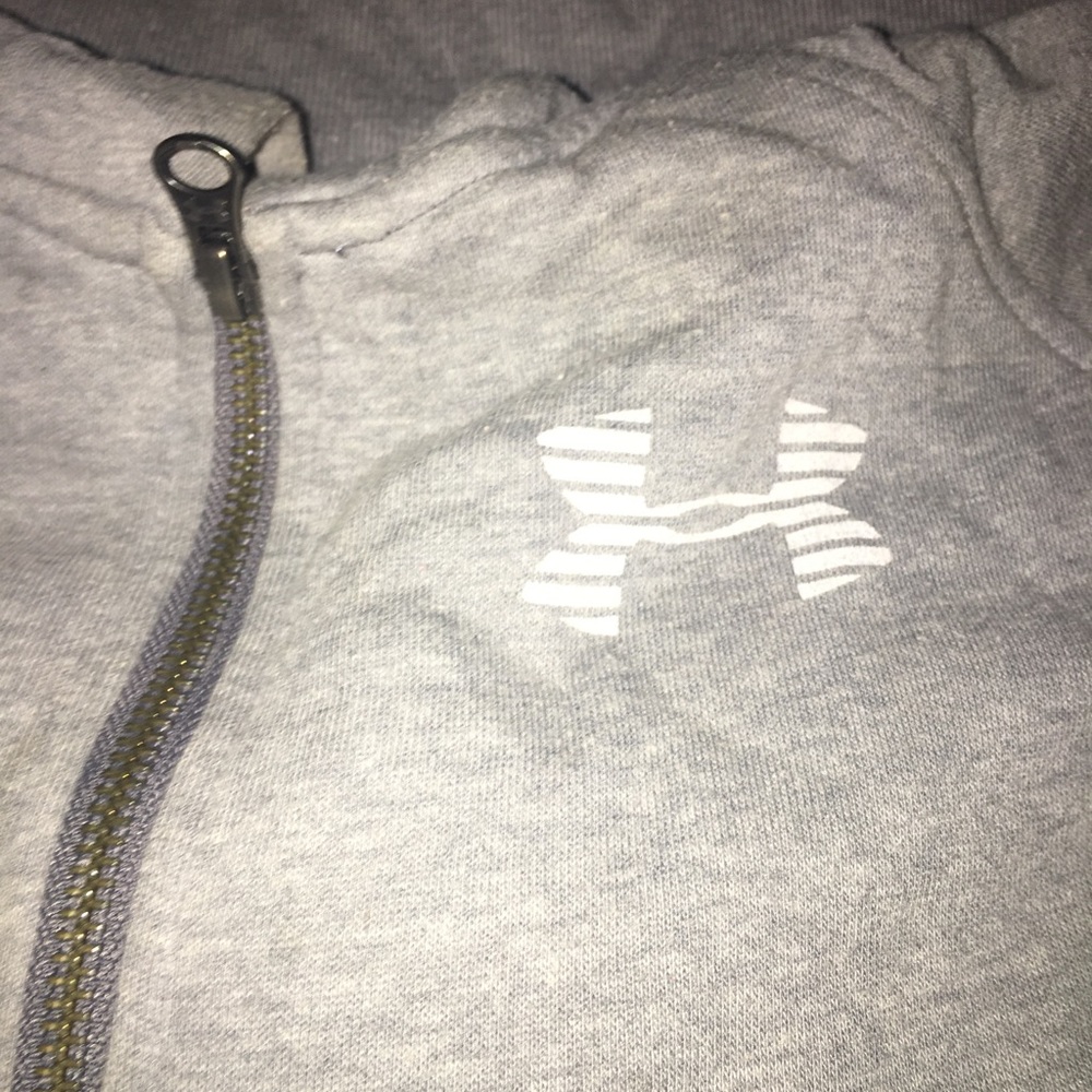 Grey Under Armer half zip sweater